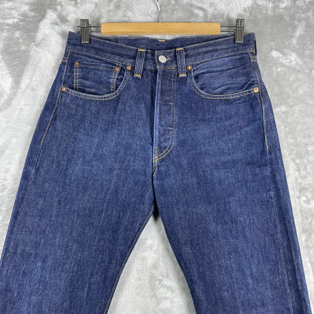 Levis item excellent